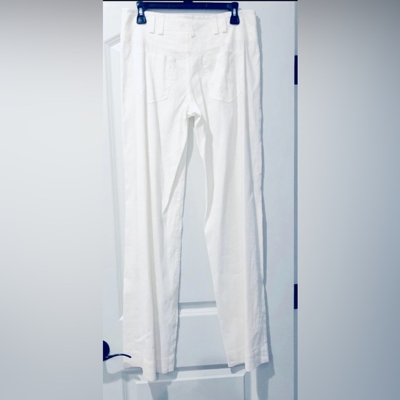 Elie Tahari Wide-Leg Pant in Linen, Viscose, Elastane - Picture 2 of 10